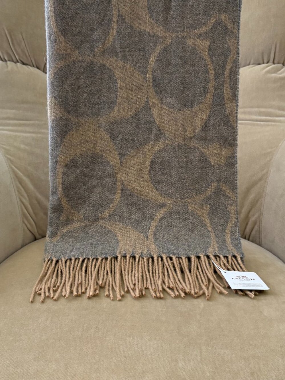 NEW Auth COACH Iconic Oversized "C" Cashmere & Wool Muffler Scarf